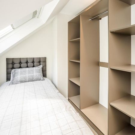 Stay Suites Huddersfield Oda fotoğraf